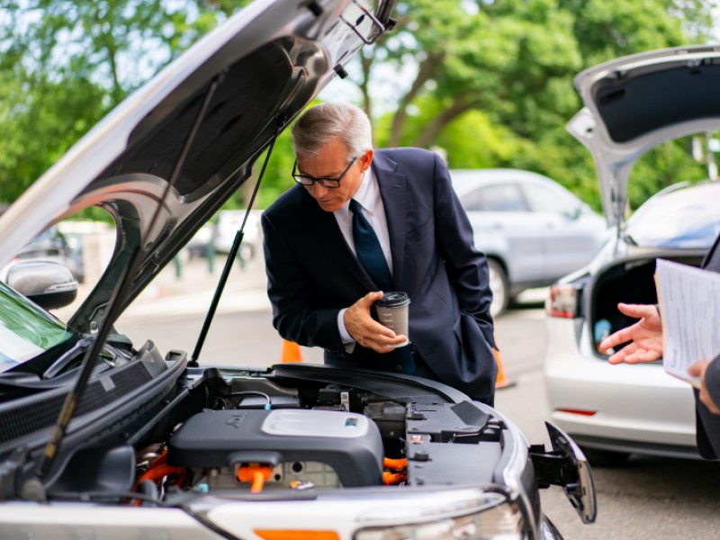 How long do electric vehicle batteries last?