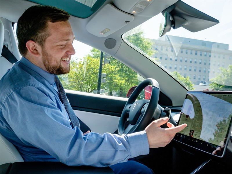 Plug In America demonstrates the power of EVs on Capitol Hill