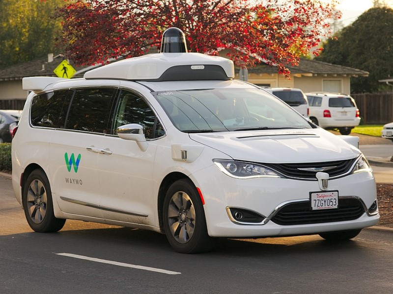 California passes law requiring all autonomous vehicles to be electric